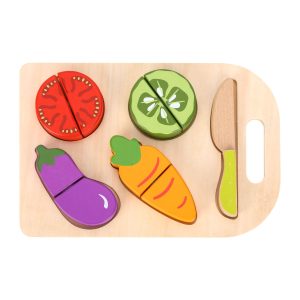 CUTTING VEGETABLES